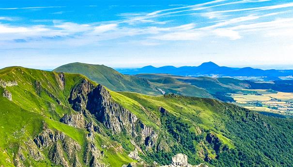 Vallée de Chaudefour : Vue Panoramique sur la Chaîne des Puys